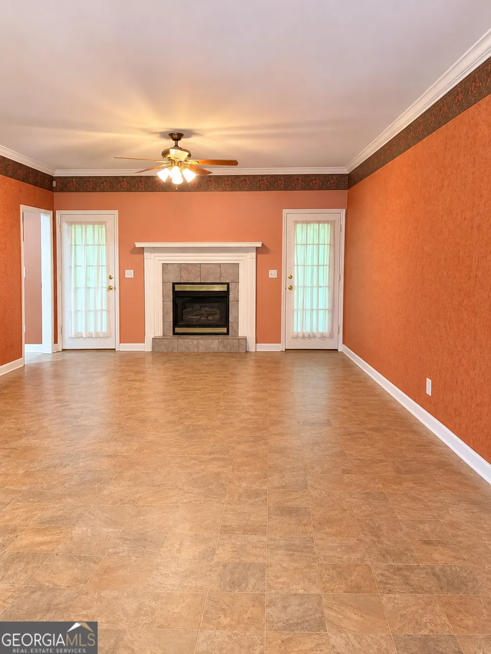 233 Veal LN Dublin, GA 31021