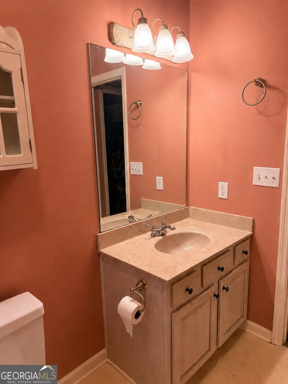 233 Veal LN Dublin, GA 31021