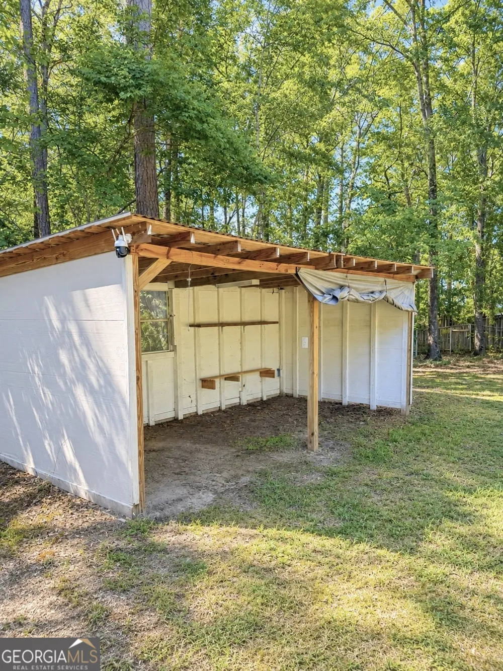 233 Veal LN Dublin, GA 31021
