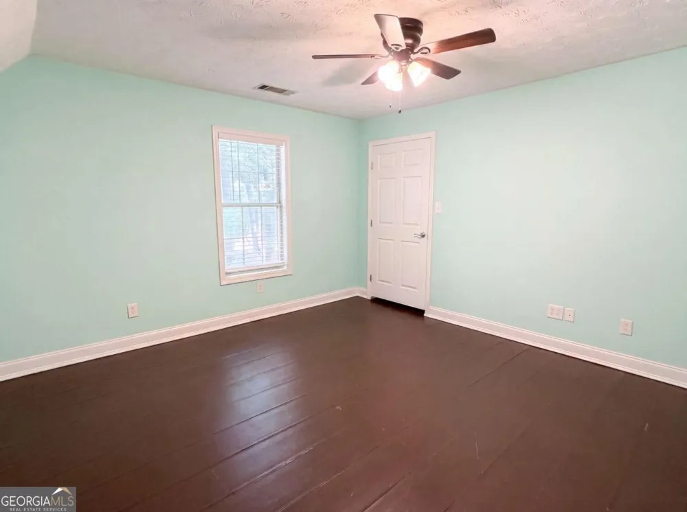 346 Carnation DR Social Circle, GA 30025
