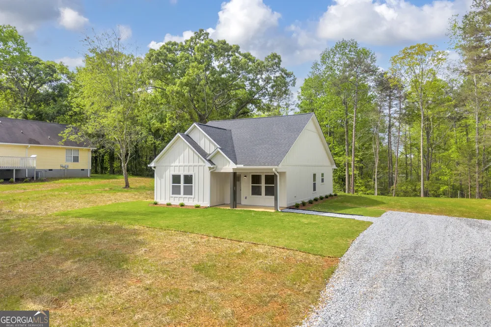 181 Lake Club DR Hartwell, GA 30643