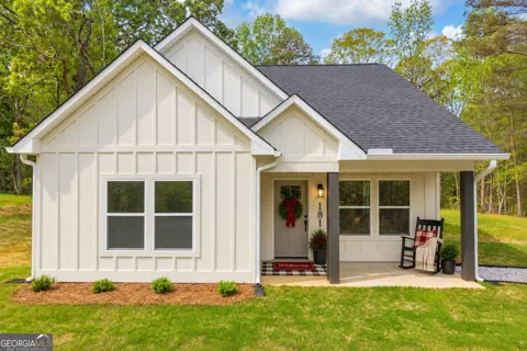 181 Lake Club DR