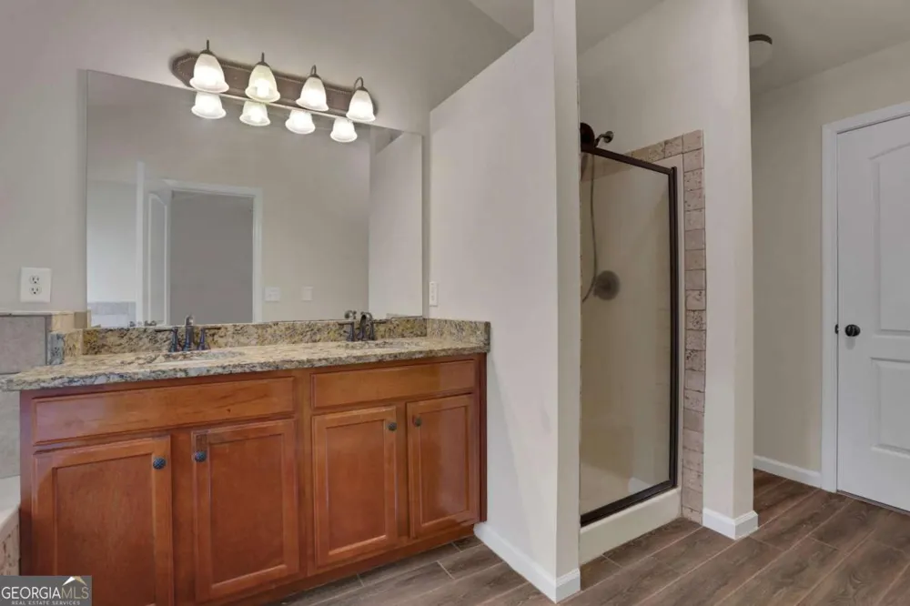 1893 Appaloosa Run TRL Buford, GA 30519