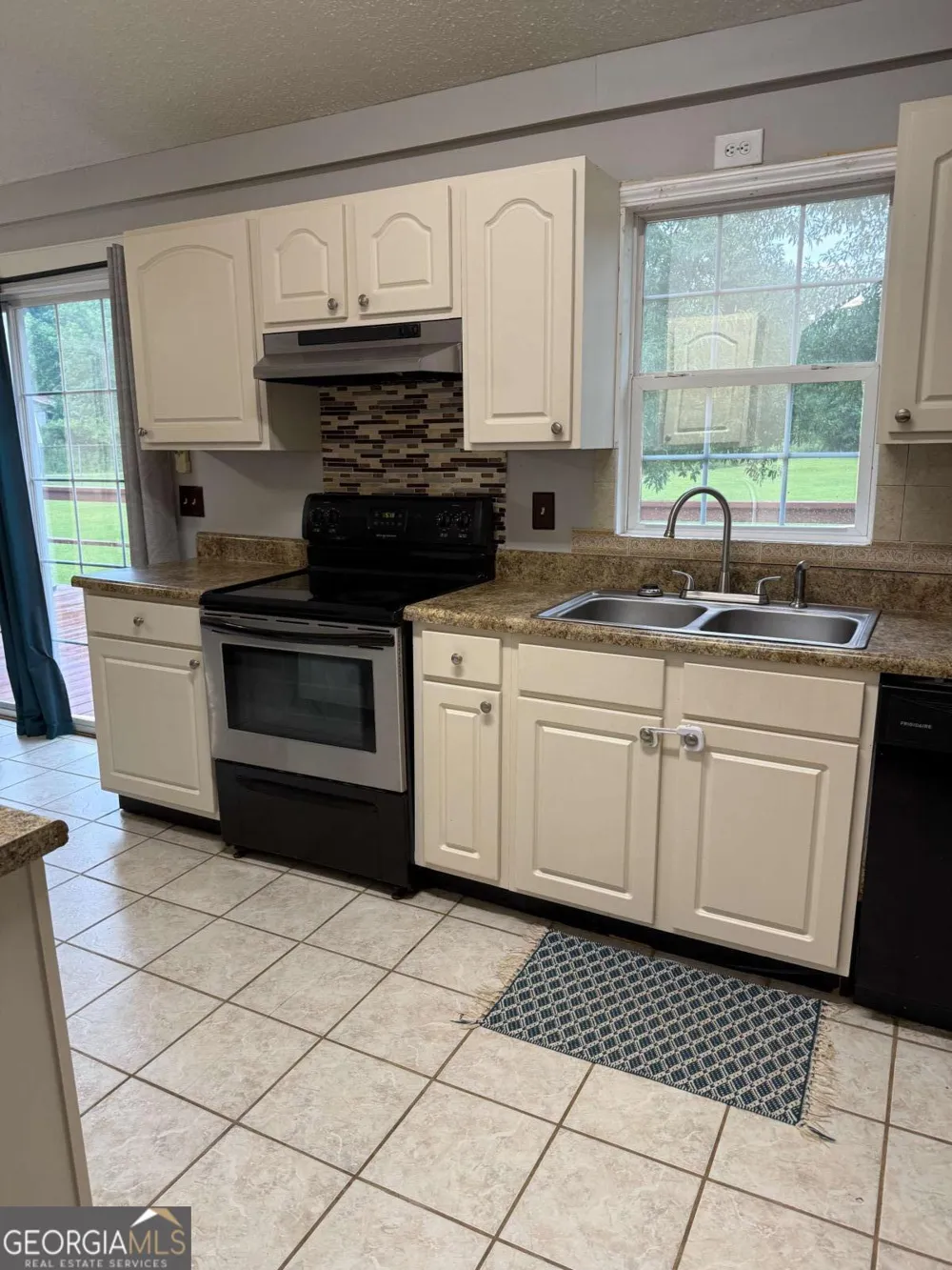 550 Smith Starley RD NE Mcintyre, GA 31054
