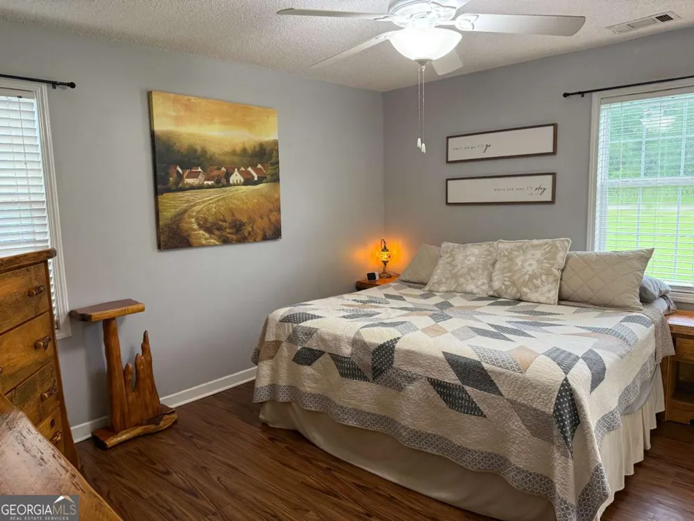 550 Smith Starley RD NE Mcintyre, GA 31054