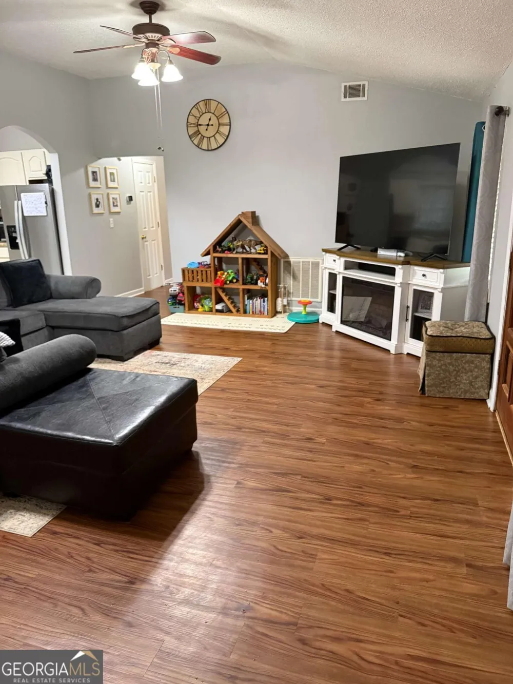 550 Smith Starley RD NE Mcintyre, GA 31054