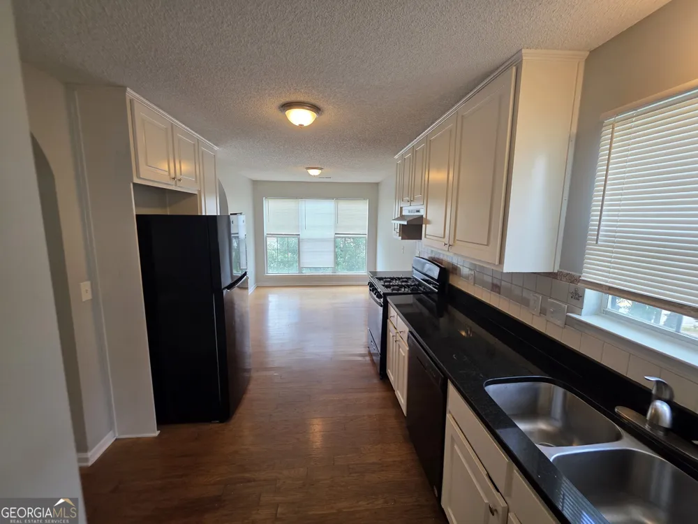 6924 Biscayne Blvd Rex, GA 30273