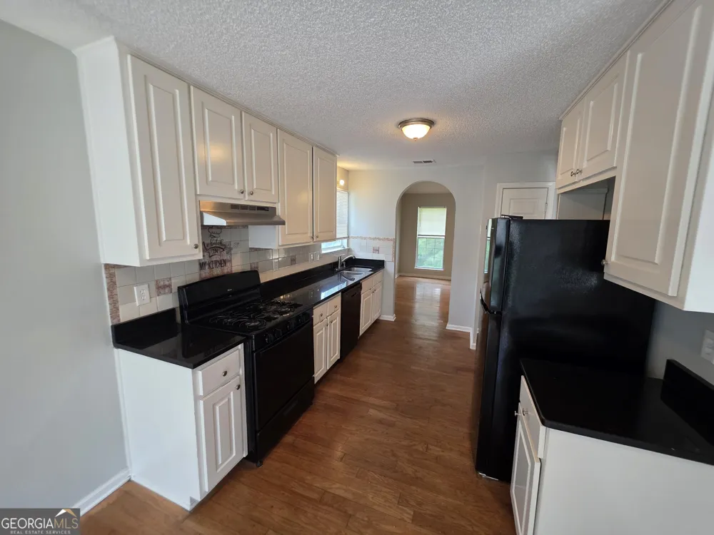 6924 Biscayne Blvd Rex, GA 30273