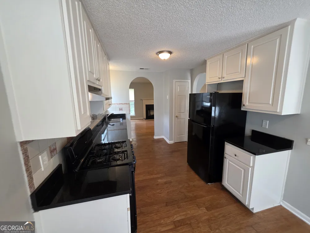 6924 Biscayne Blvd Rex, GA 30273
