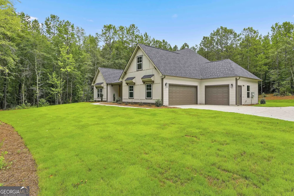 1283 MCINTOSH TRAIL.- LOT 8 Senoia, GA 30276