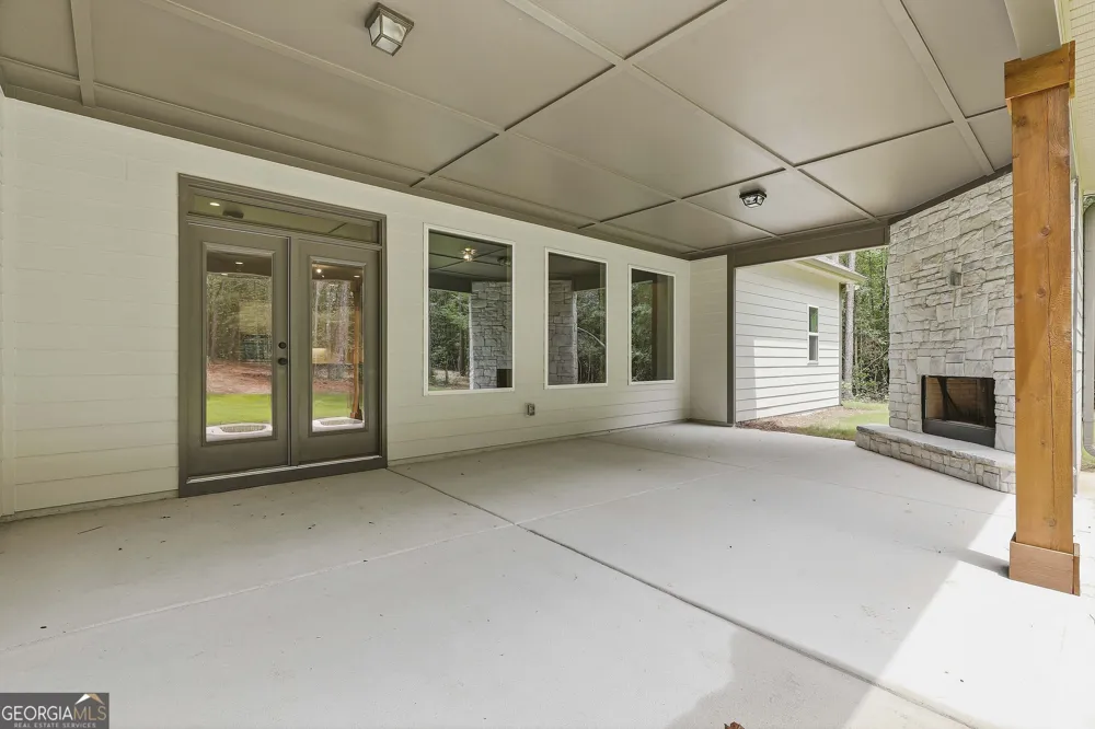 1283 MCINTOSH TRAIL.- LOT 8 Senoia, GA 30276