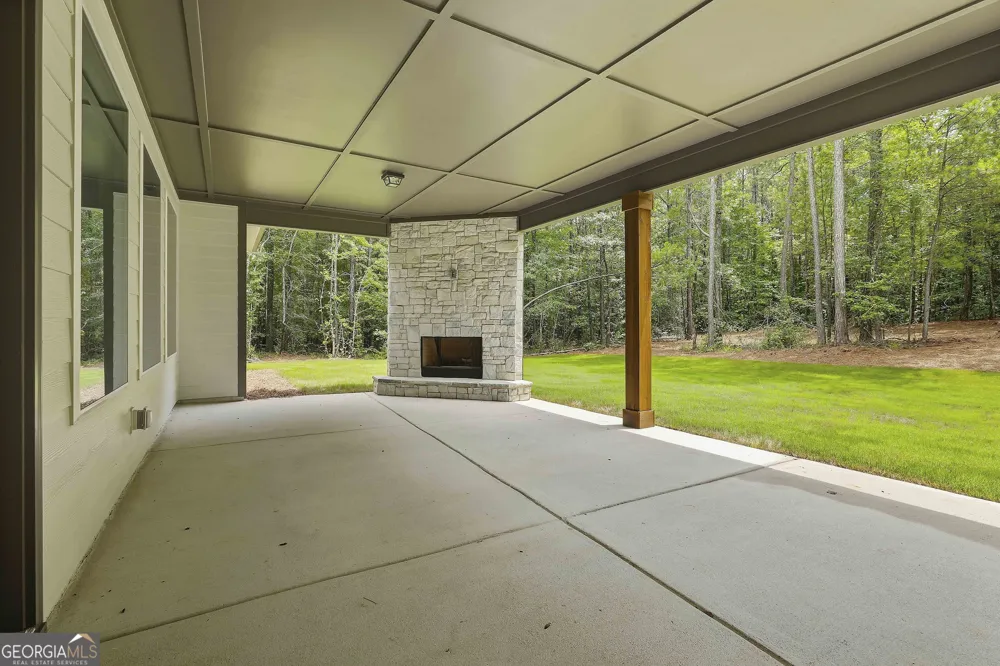 1283 MCINTOSH TRAIL.- LOT 8 Senoia, GA 30276