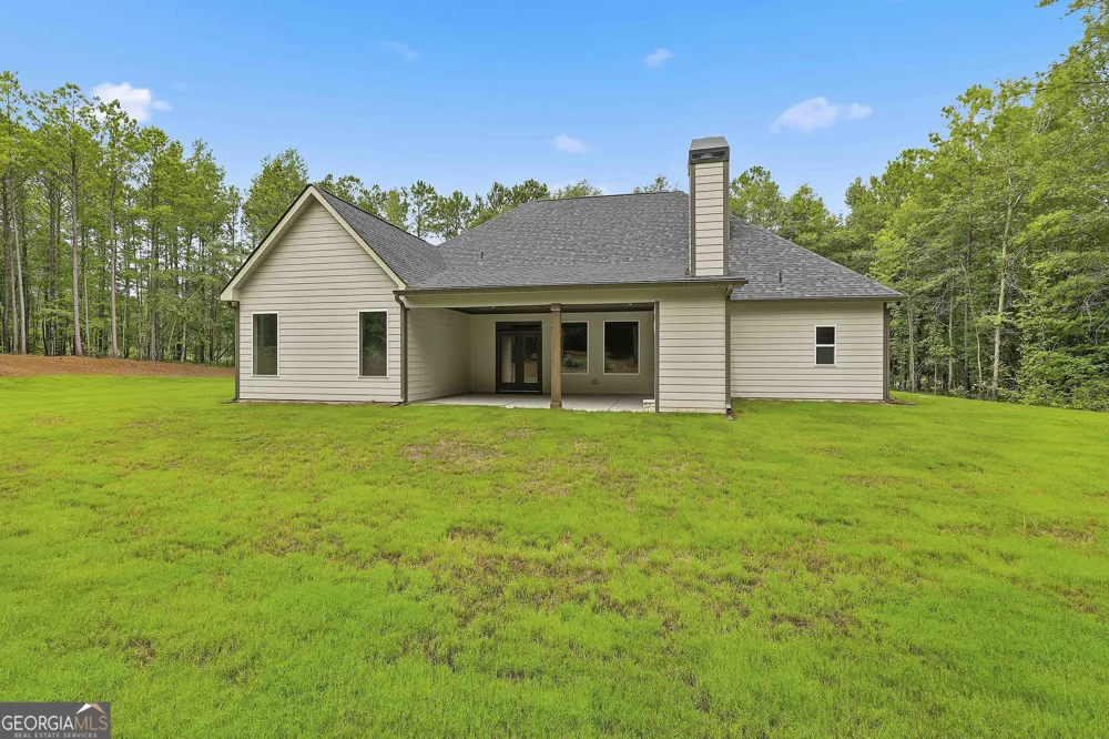 1283 MCINTOSH TRAIL.- LOT 8 Senoia, GA 30276