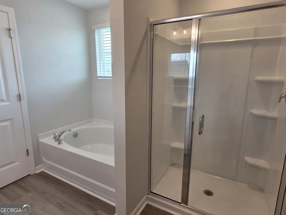 27 Ashmont ST Savannah, GA 31407