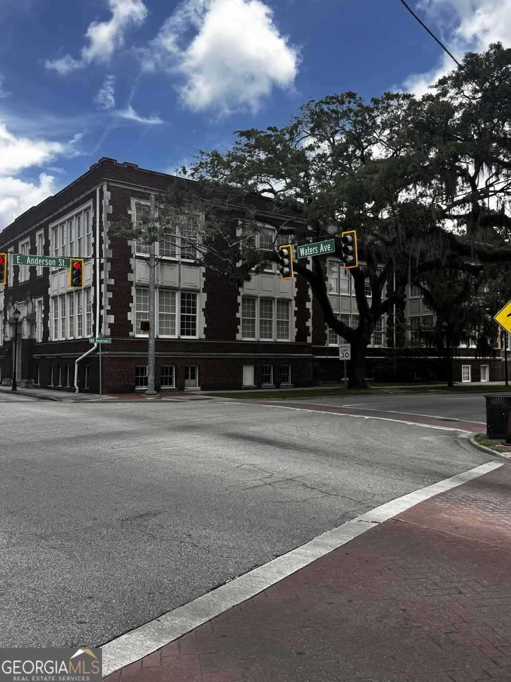 1101 E Anderson ST Savannah, GA 31404