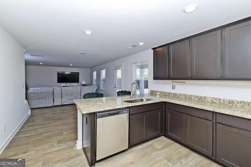 244 Overlook RD Covington, GA 30014