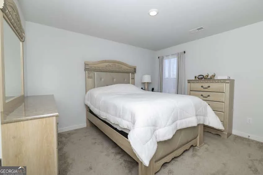 244 Overlook RD Covington, GA 30014