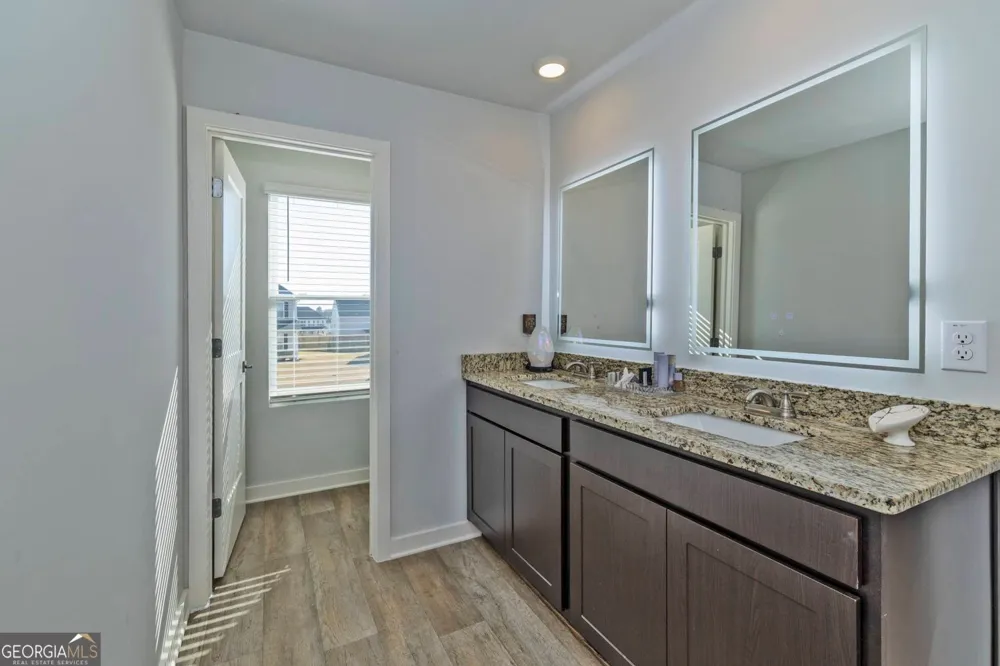 244 Overlook RD Covington, GA 30014
