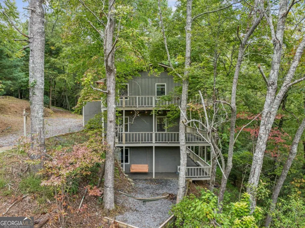 4113 White Oak DR Hiawassee, GA 30546