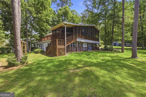 120 Edith LN