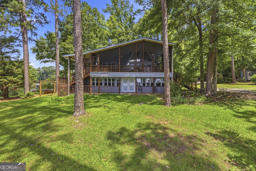120 Edith LN Eatonton, GA 31024