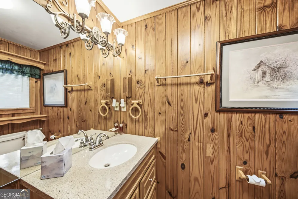 120 Edith LN Eatonton, GA 31024