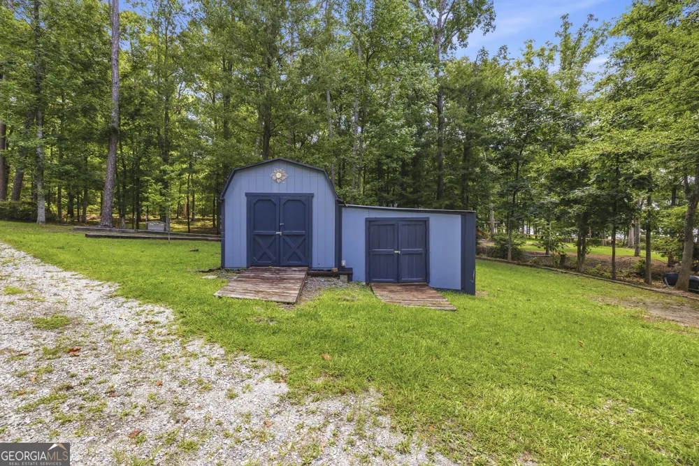120 Edith LN Eatonton, GA 31024