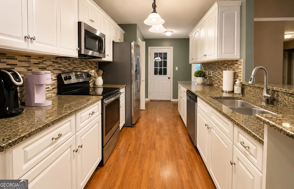 583 Bradford LN Evans, GA 30809