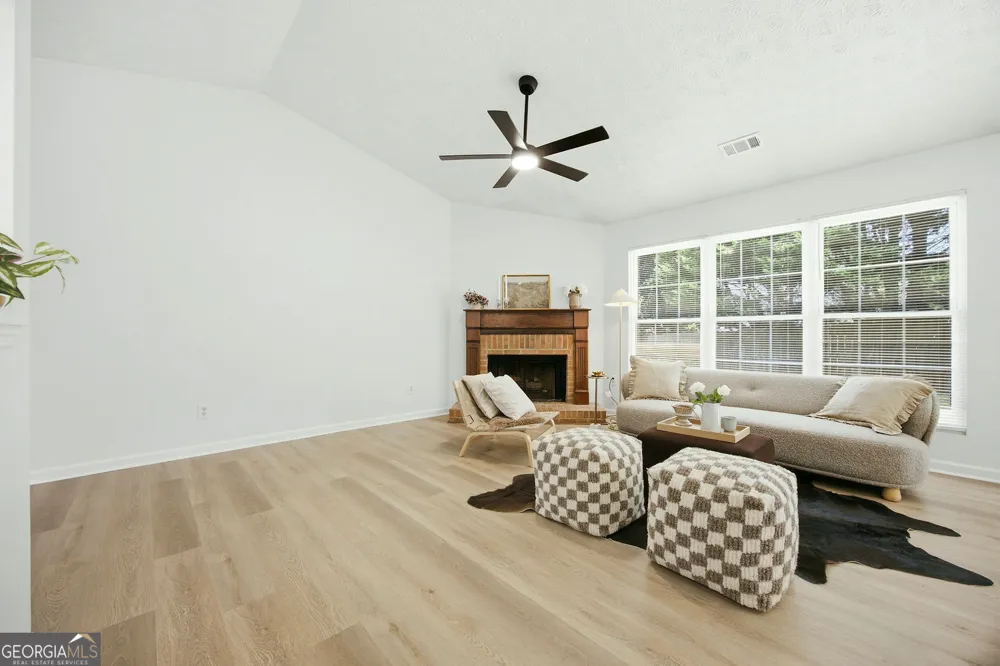 10855 Mortons CIR Johns Creek, GA 30022