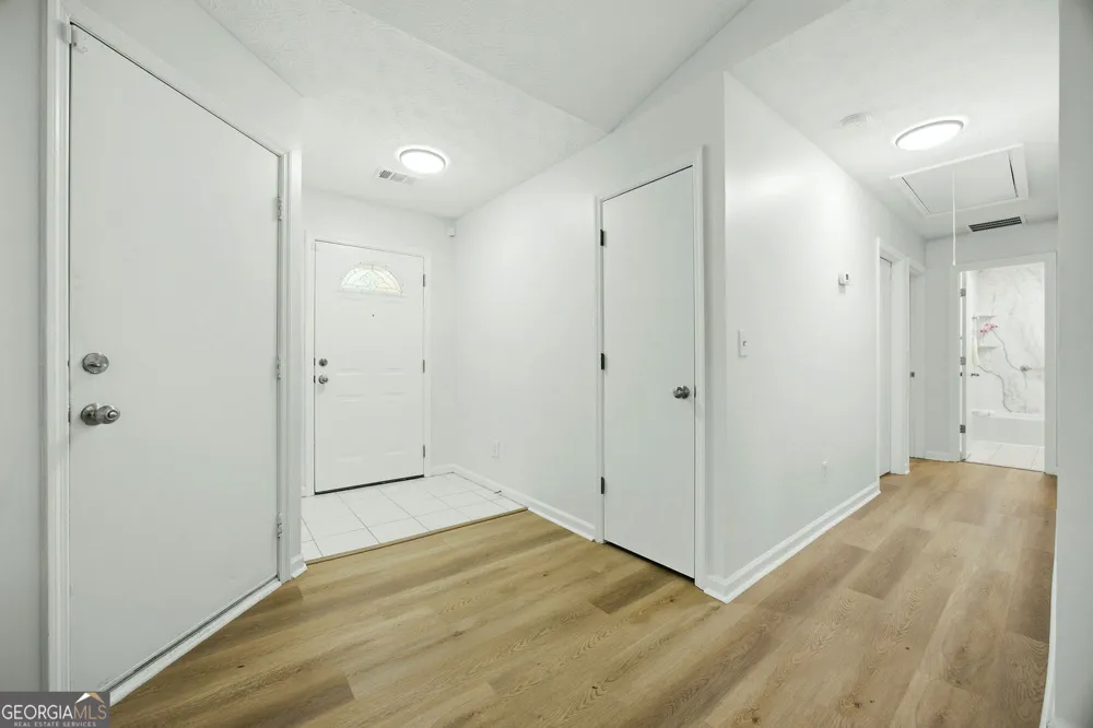 10855 Mortons CIR Johns Creek, GA 30022