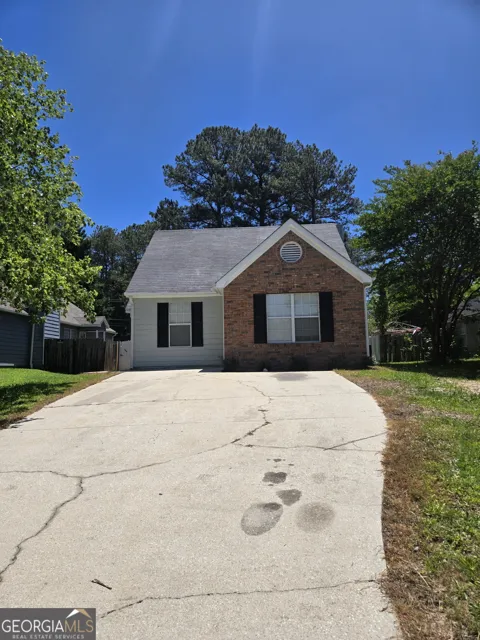 1504 Cain CT N