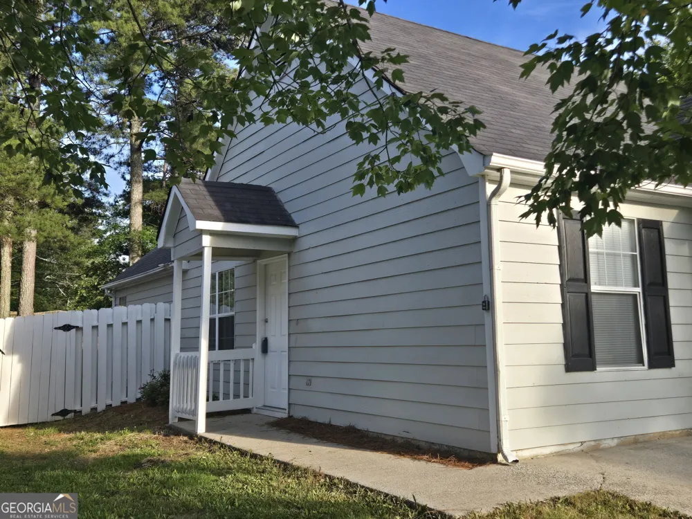 1504 Cain CT N Douglasville, GA 30134