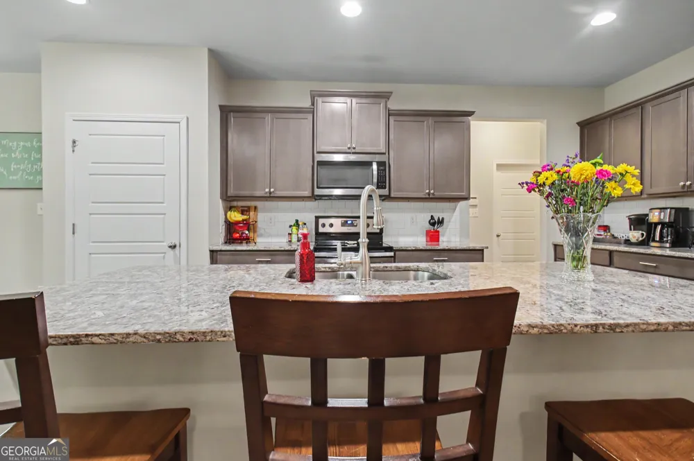 138 Old Bailey Farms DR Senoia, GA 30276