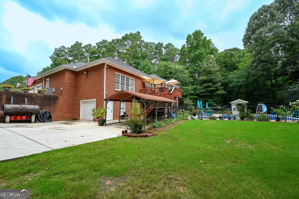 8227 Farmington LN Winston, GA 30187
