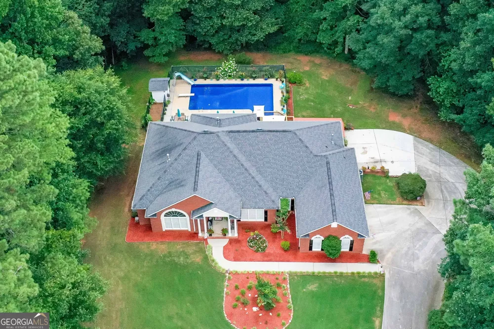 8227 Farmington LN Winston, GA 30187