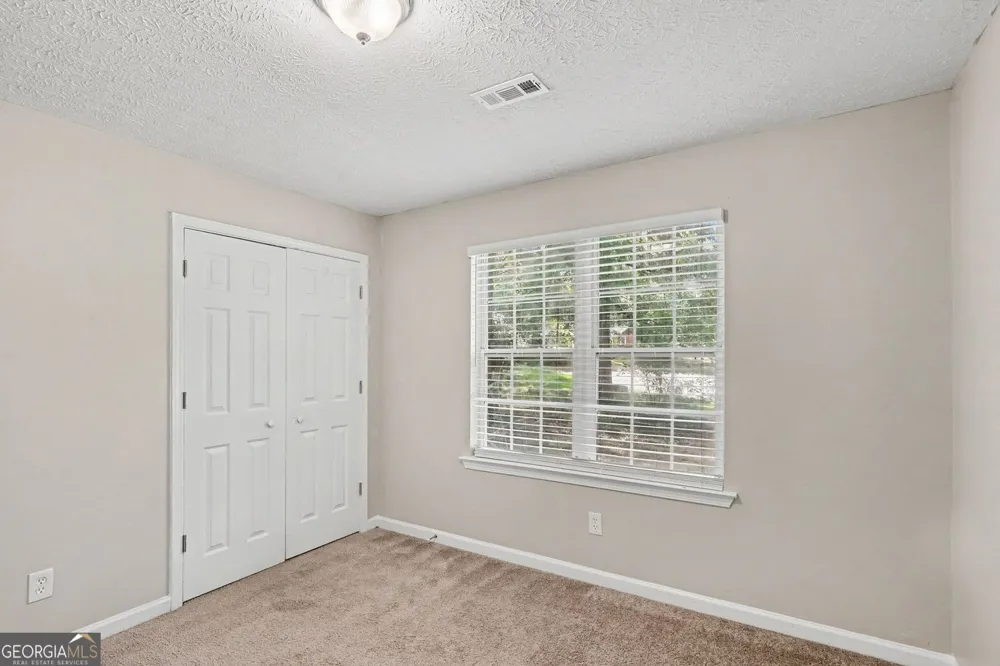 240 Spring CIR Senoia, GA 30276
