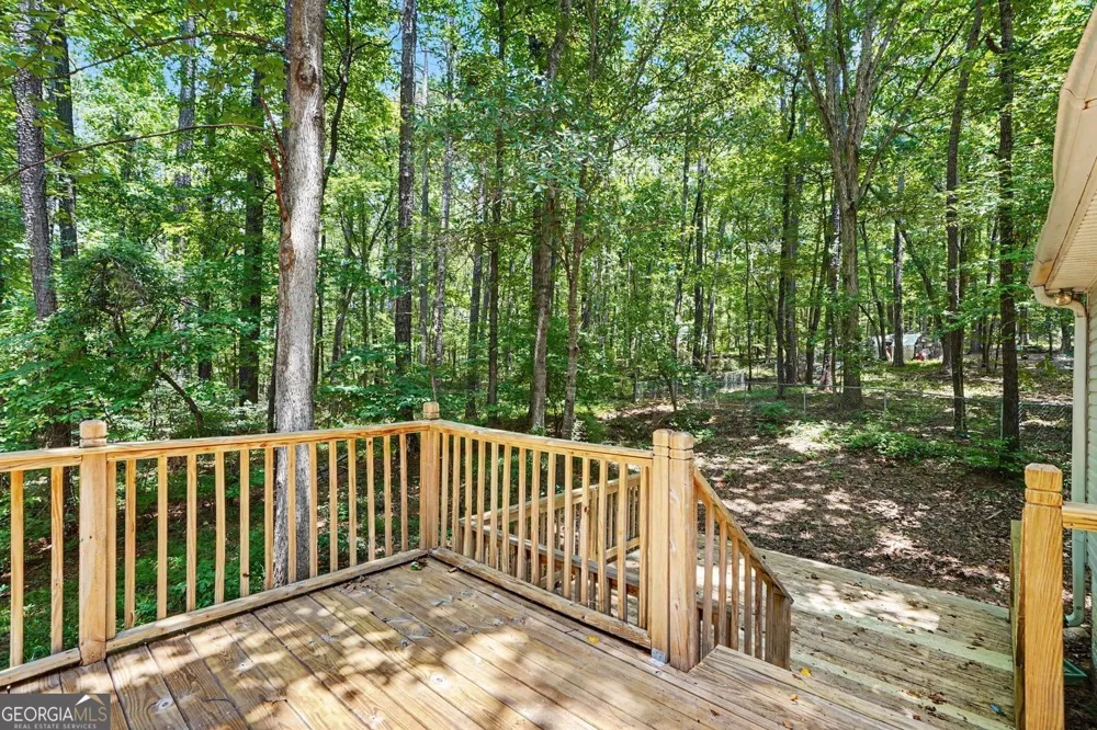 240 Spring CIR Senoia, GA 30276