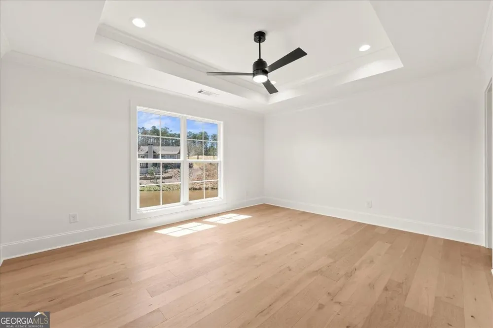 1270 Glen Eagle DR Greensboro, GA 30642
