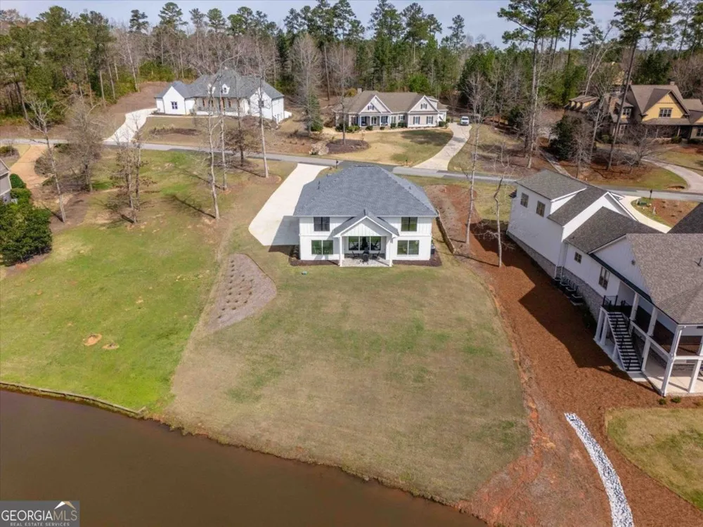 1270 Glen Eagle DR Greensboro, GA 30642