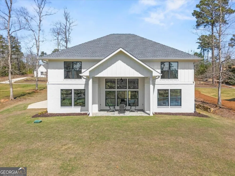 1270 Glen Eagle DR Greensboro, GA 30642