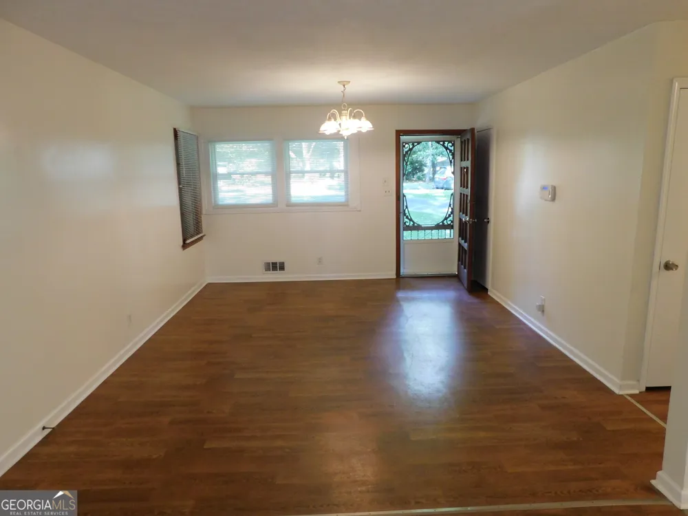 4618 Bartlett RD Forest Park, GA 30297