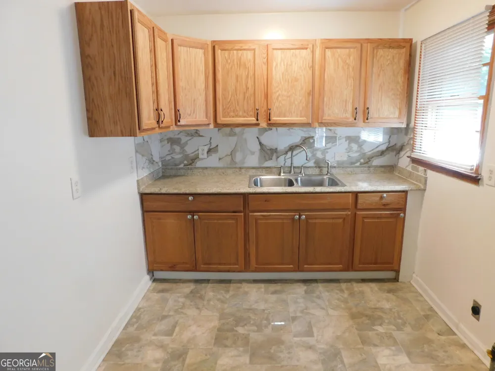 4618 Bartlett RD Forest Park, GA 30297