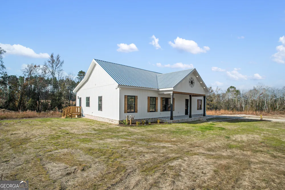 217 Mimosa RD Swainsboro, GA 30401