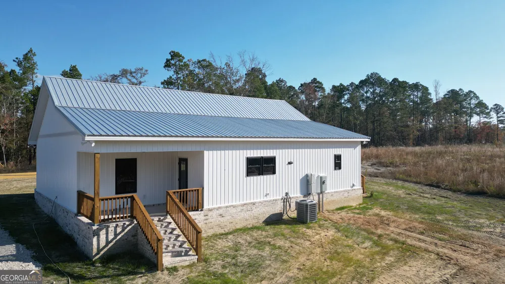 217 Mimosa RD Swainsboro, GA 30401