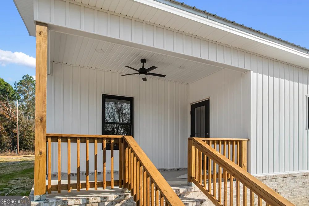 217 Mimosa RD Swainsboro, GA 30401