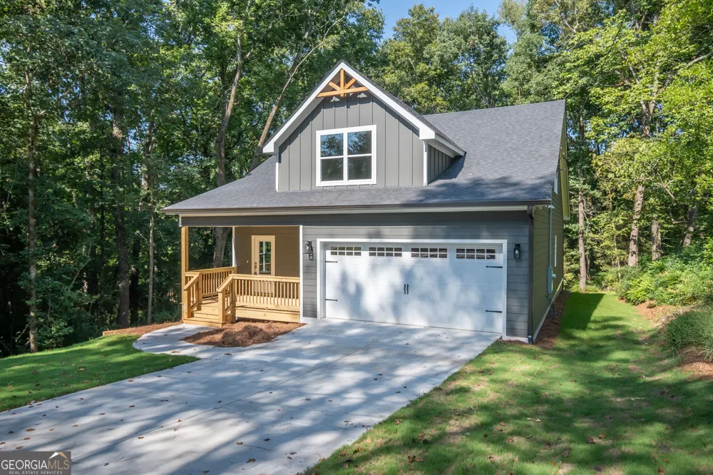 380 University CIR Athens, GA 30605