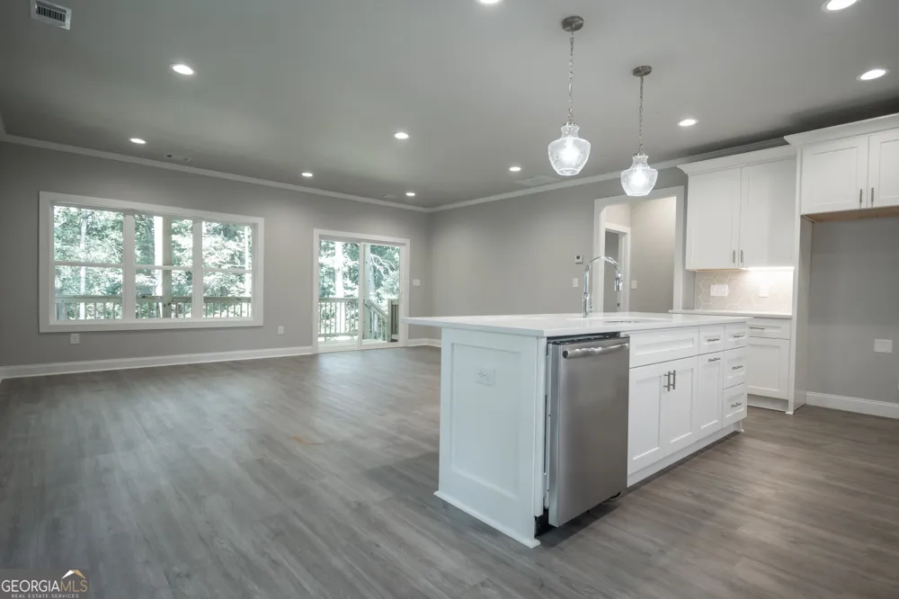 380 University CIR Athens, GA 30605