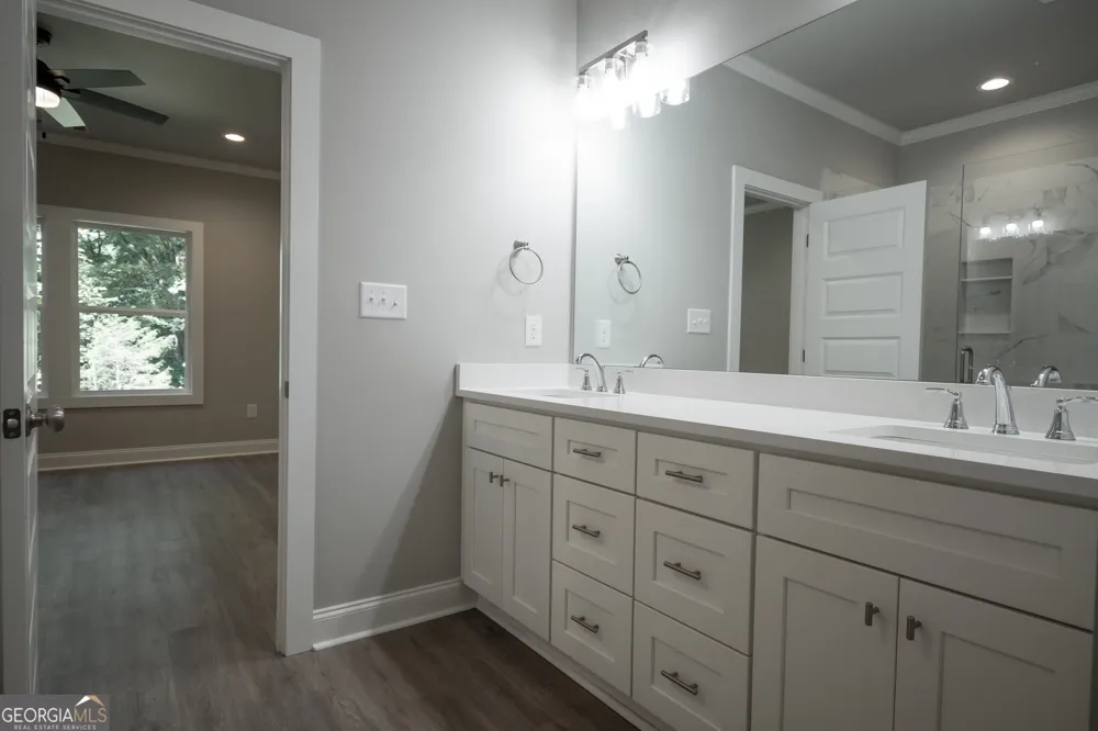 380 University CIR Athens, GA 30605