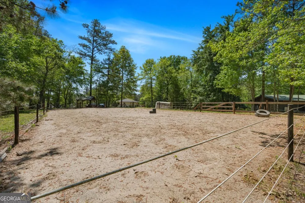 2383 Sperin RD Ball Ground, GA 30107