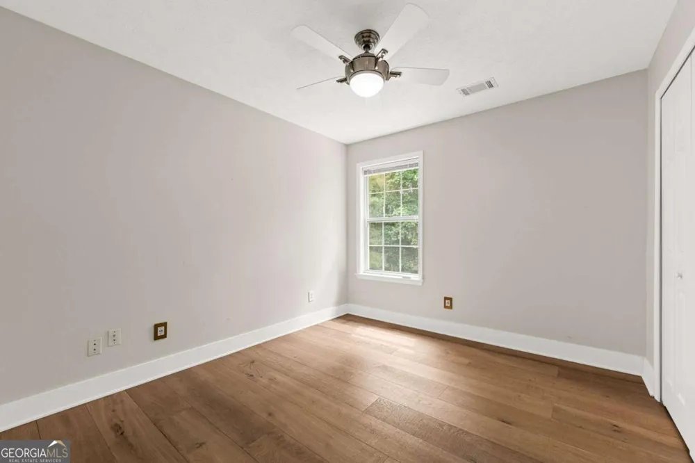 370 Manor Glen DR Suwanee, GA 30024